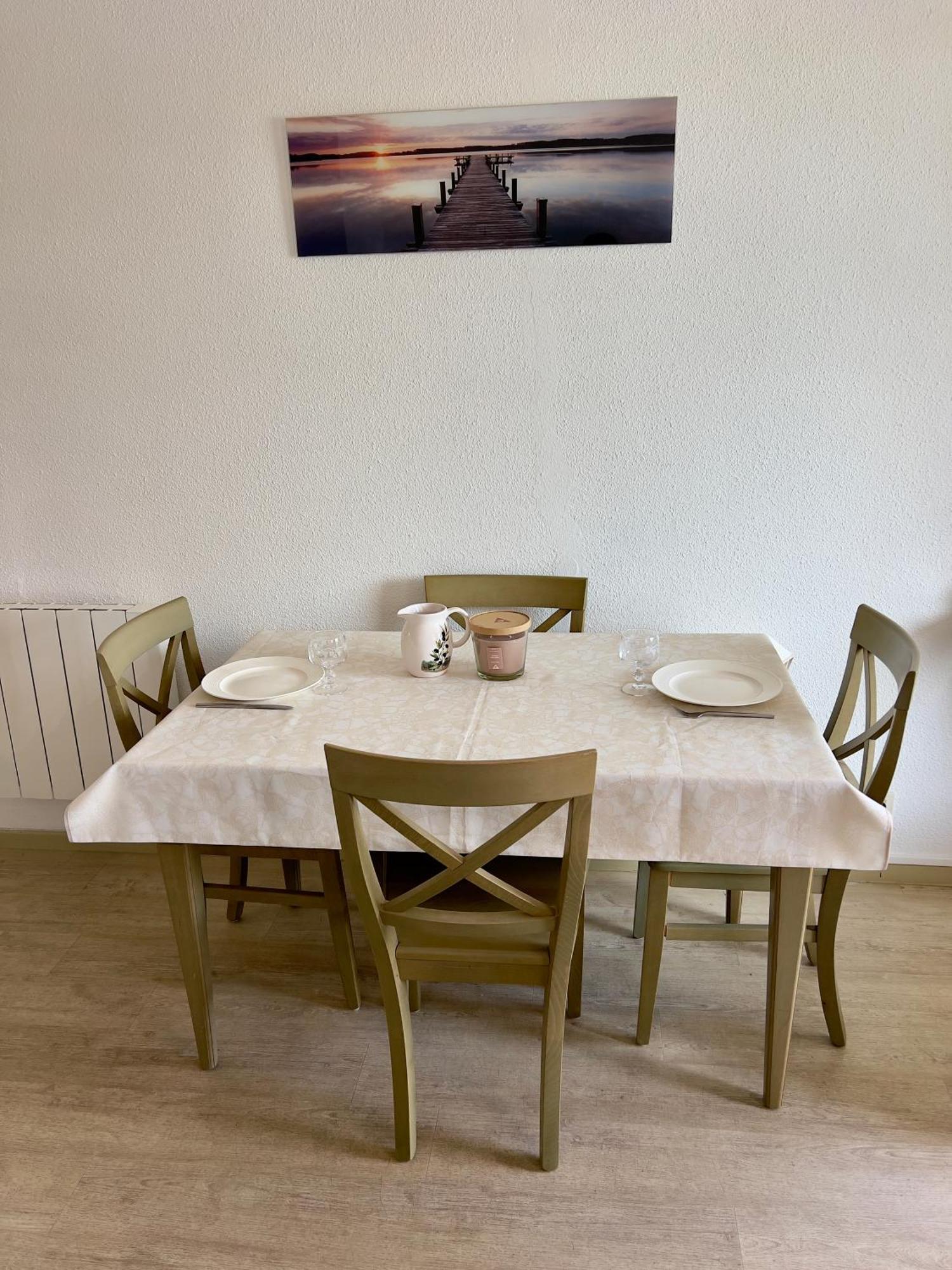 Apartment 4 Personnes Dans Golf De Valescure 2 *